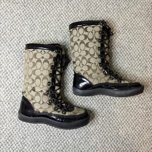 Stunning rare 2000s vintage y2k brown coach monogram snow boots